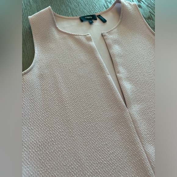 THEORY Antazie Top SMALL Lavender Sleeveless Textured V Neck blouse $185 Shell - Picture 12 of 15